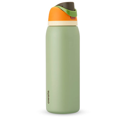 Owala FreeSip Insulated Stainless Steel Water Bottle with Straw, BPA-Free Sports Water Bottle, Great for Travel, 24 Oz, Shy Marshmallow